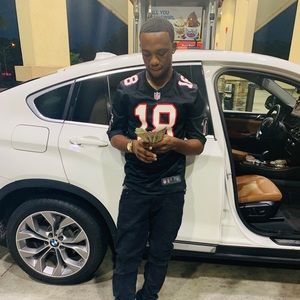 Meet your Posher, Landon